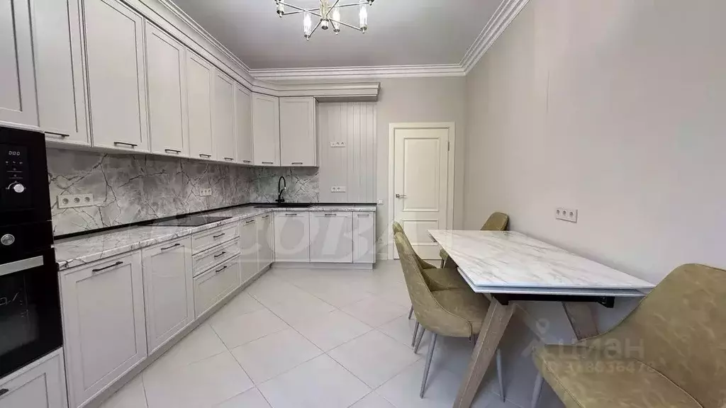 2-к кв. Дагестан, Махачкала Батырая ул., 136М (80.0 м) - Фото 1