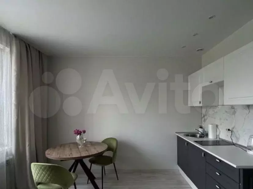 Апартаменты-студия, 28 м, 4/10 эт. - Фото 0