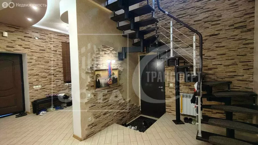 Дом в Воронеж, улица Черенкова, 16 (259 м) - Фото 0