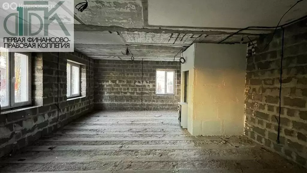 1-комнатная квартира: Арзамас, улица Коммунистов, 58 (45 м) - Фото 0