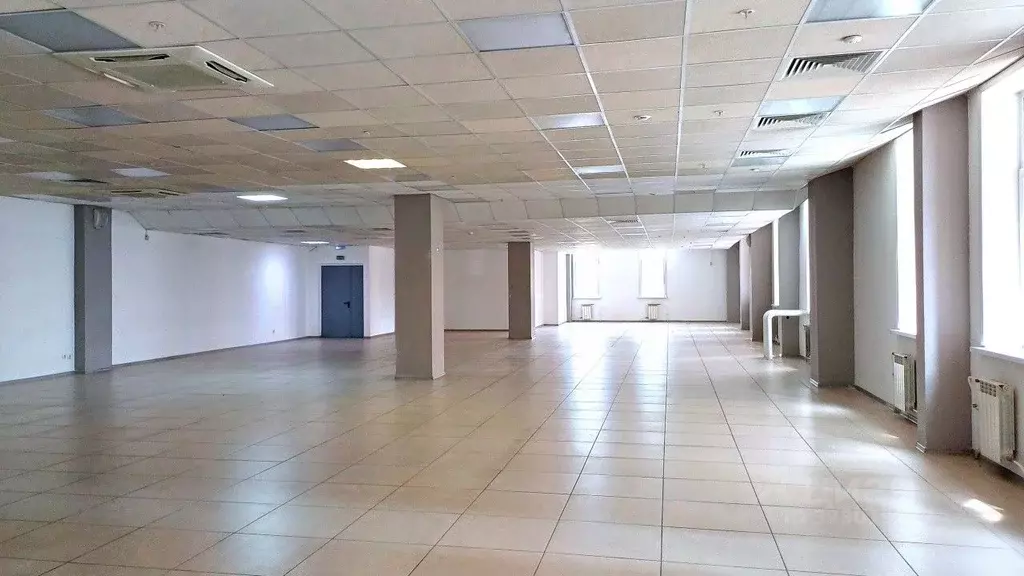 Торговая площадь в Свердловская область, Екатеринбург ул. Сулимова, 46 ... - Фото 2