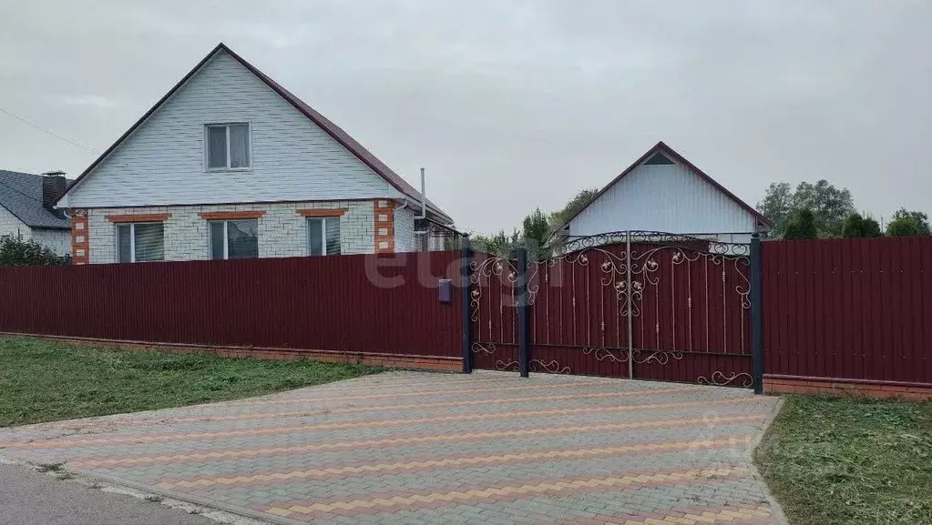 Дом в Белгородская область, Борисовка городское поселение, Борисовка ... - Фото 1