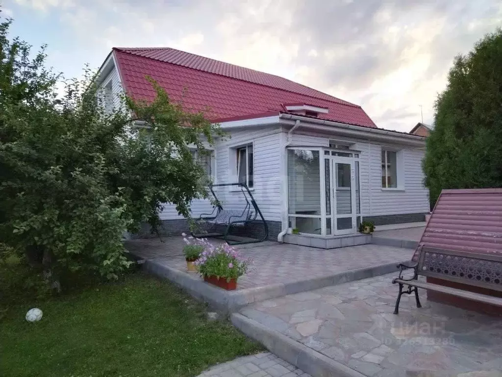 Дом в Тюменская область, Тюменский муниципальный округ, пос. ... - Фото 1