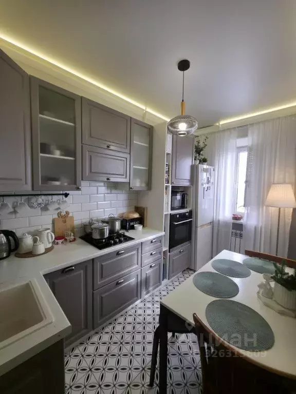 3-к кв. Астраханская область, Астрахань Звездная ул., 7к1 (60.0 м) - Фото 1