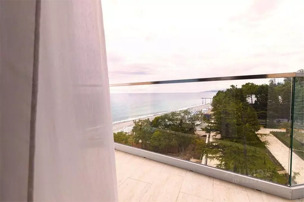 2-к кв. Краснодарский край, Сочи Лучезарная ул., 1А (49.0 м) - Фото 1