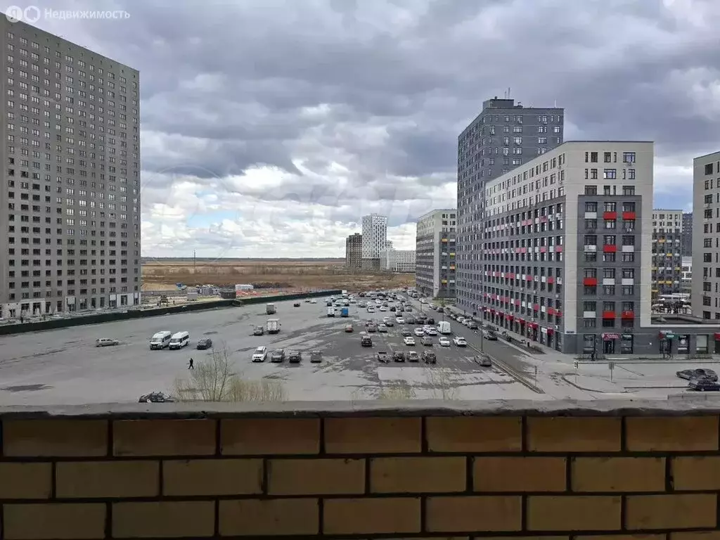 Квартира-студия: Тюмень, улица Тимофея Чаркова, 81с1 (28 м) - Фото 1