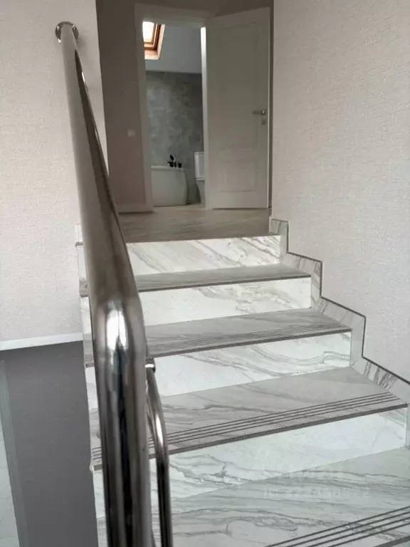 Дом в Крым, Евпатория городской округ, Заозерное пгт  (160 м) - Фото 2