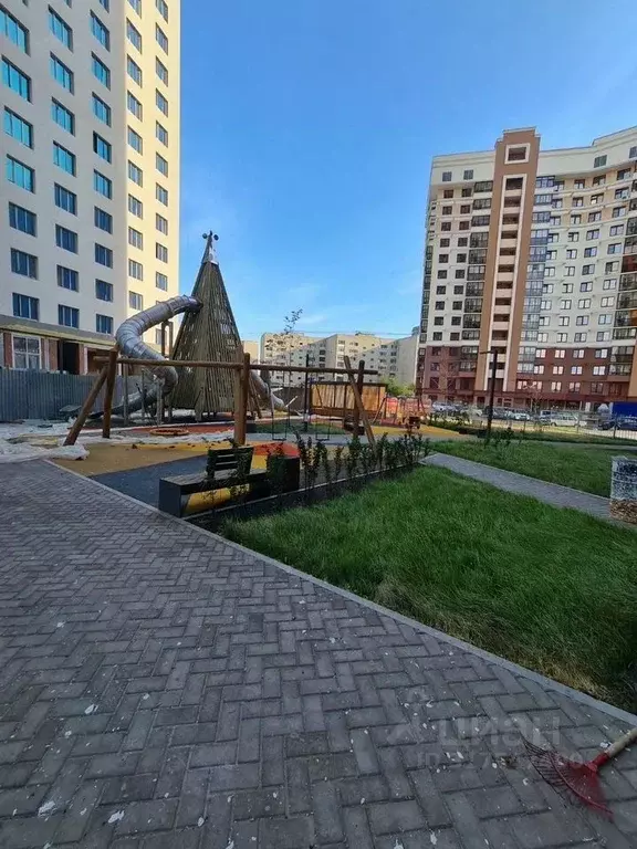 Гараж в Свердловская область, Екатеринбург ул. Героев России, 35 (16 ... - Фото 0