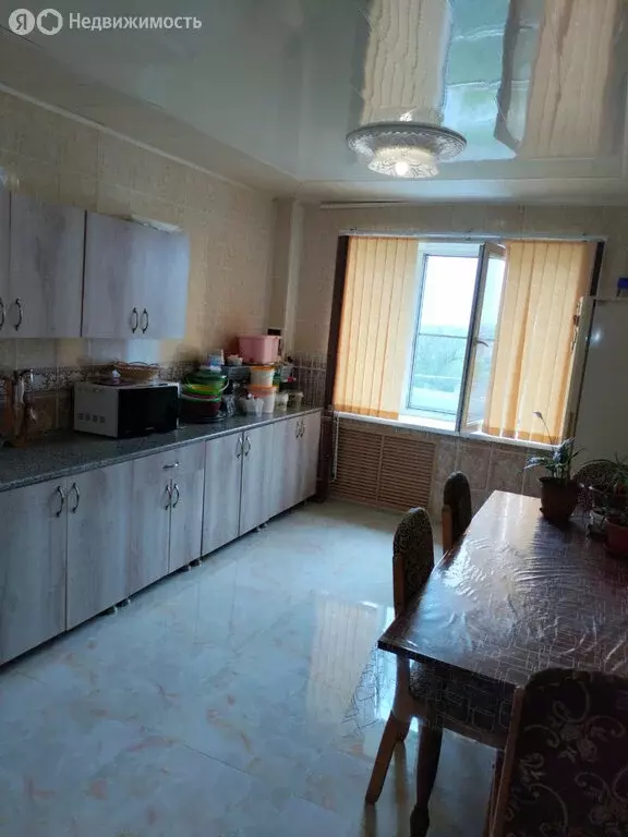 3-комнатная квартира: Нальчик, улица Мусова, 18 (84.5 м) - Фото 0