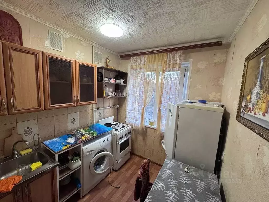 2-к кв. Белгородская область, Старый Оскол Молодогвардеец мкр, 4 (48.0 ... - Фото 1