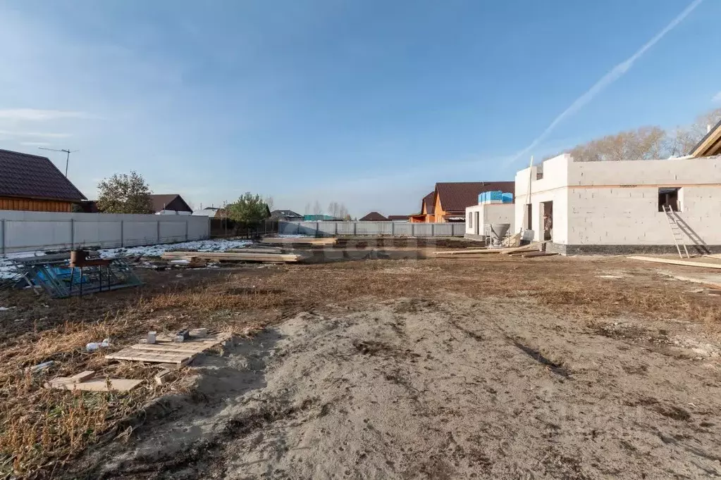 Дом в Алтайский край, Барнаул городской округ, пос. Центральный ул. ... - Фото 2