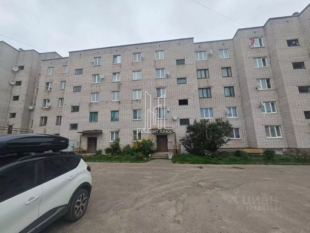 3-к кв. Ленинградская область, Сланцевский район, Гостицкое с/пос, д. ... - Фото 0