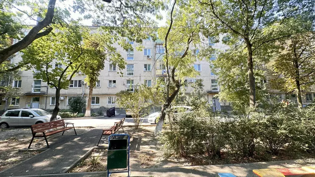 2-комнатная квартира: Новороссийск, Анапское шоссе, 23Б (72 м) - Фото 0