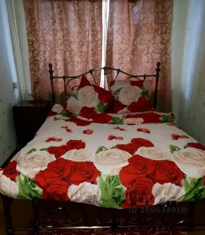 3-к кв. Новгородская область, Пестово ул. Набережная реки Меглинки, 33 ... - Фото 1