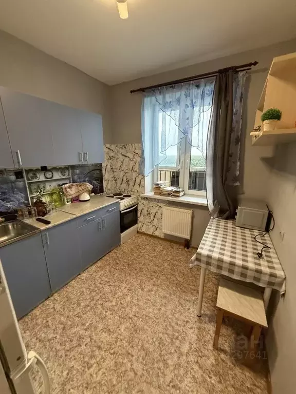 1-к кв. Ленинградская область, Кировск Набережная ул., 19 (30.0 м) - Фото 1