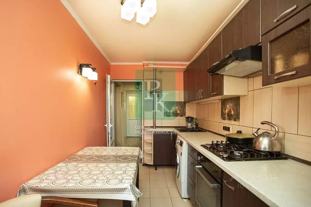 3-к кв. Севастополь просп. Генерала Острякова, 141Б (73.0 м) - Фото 1