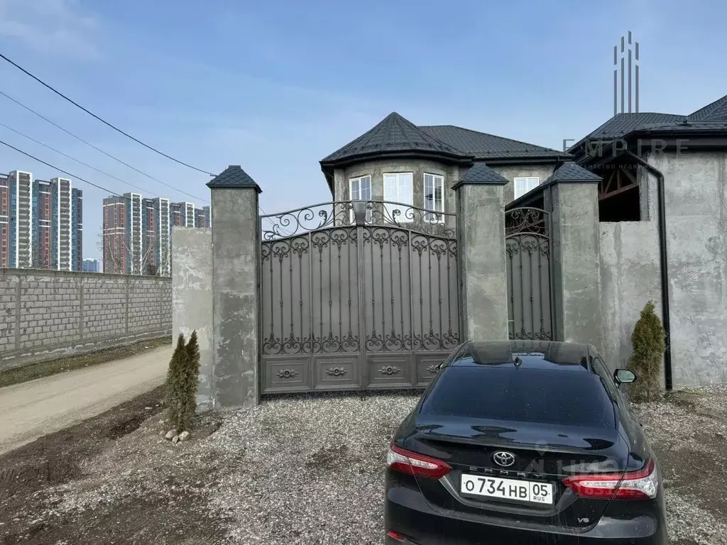Дом в Чеченская республика, Грозный пос. Имени Шейха Дауда-Хаджи ... - Фото 0