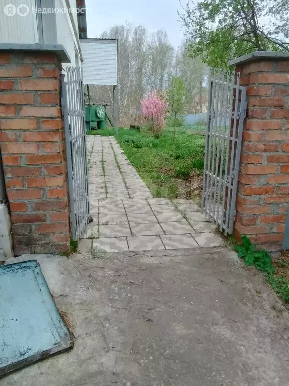 Дом в Искитимский район, Чернореченский сельсовет, поселок Койниха, ... - Фото 1