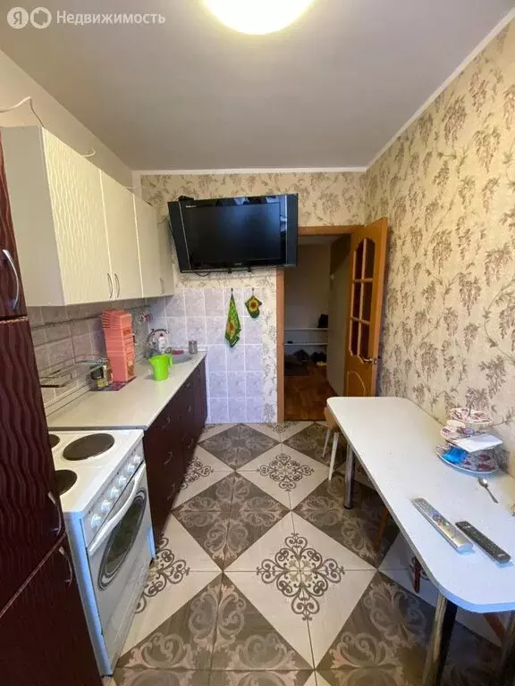 3-комнатная квартира: Сосновоборск, улица Ленинского Комсомола, 2 ... - Фото 2