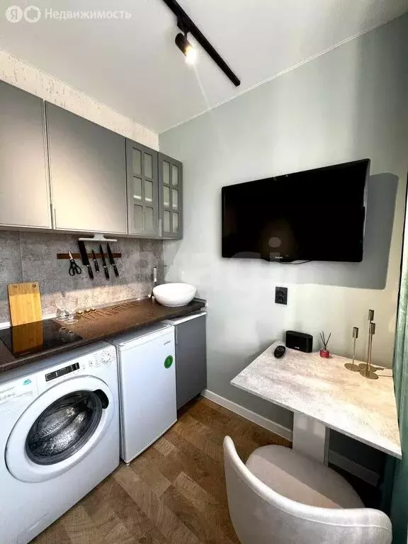 Квартира-студия: Брянск, улица Фрунзе, 80 (15 м) - Фото 1