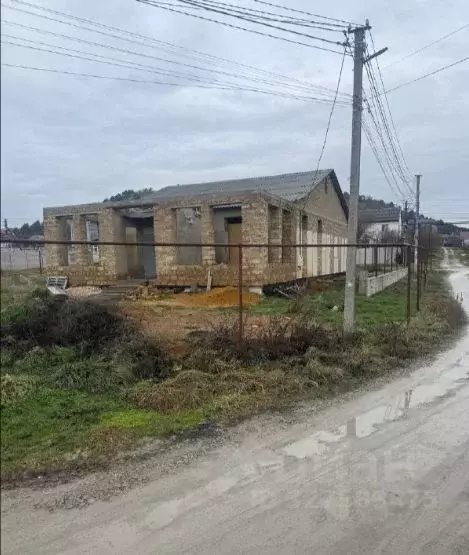 Дом в Крым, Симферопольский район, Перовское с/пос, с. Молочное ул. ... - Фото 2