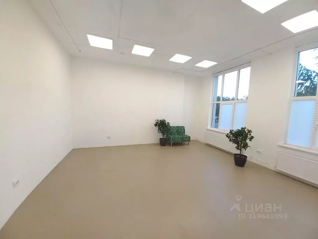 Офис в Северная Осетия, Владикавказ ул. Братьев Темировых, 69/3 (70 м) - Фото 1