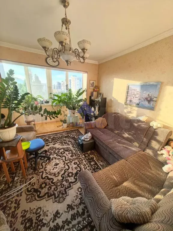 4-к. квартира, 73 м, 5/9 эт. - Фото 1