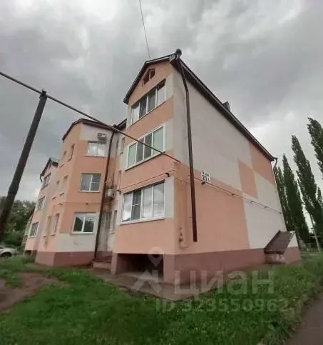2-к кв. Оренбургская область, Бузулук 7А мкр, 20А (64.7 м) - Фото 1