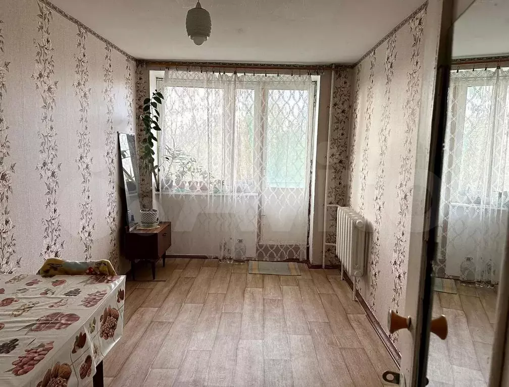 Комната 29,4 м в 3-к., 4/5 эт. - Фото 0