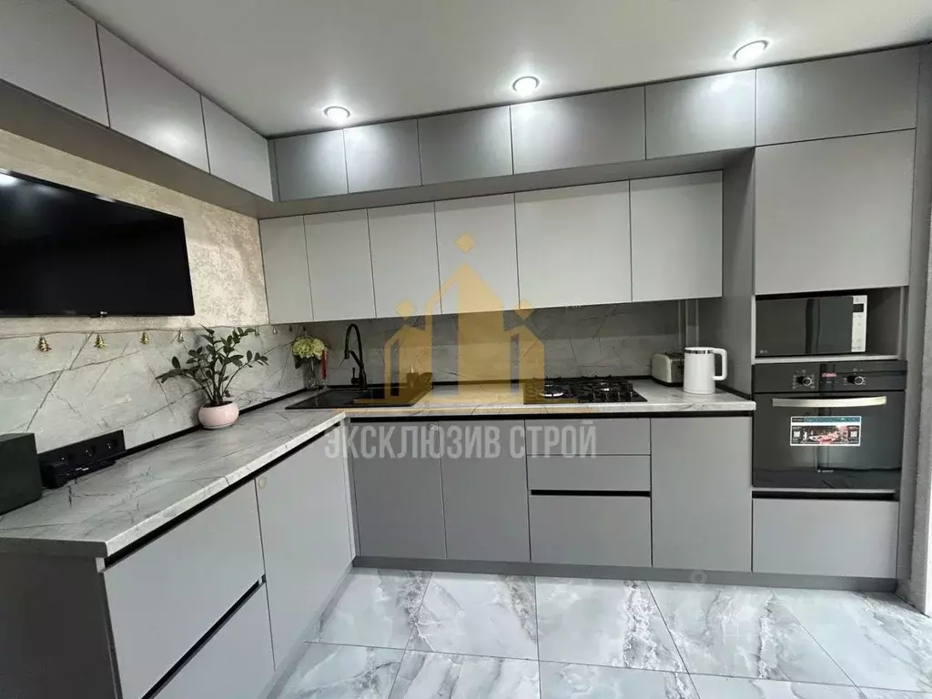 3-к кв. Ставропольский край, Ессентуки ул. Ермолова, 129Б (64.0 м) - Фото 2