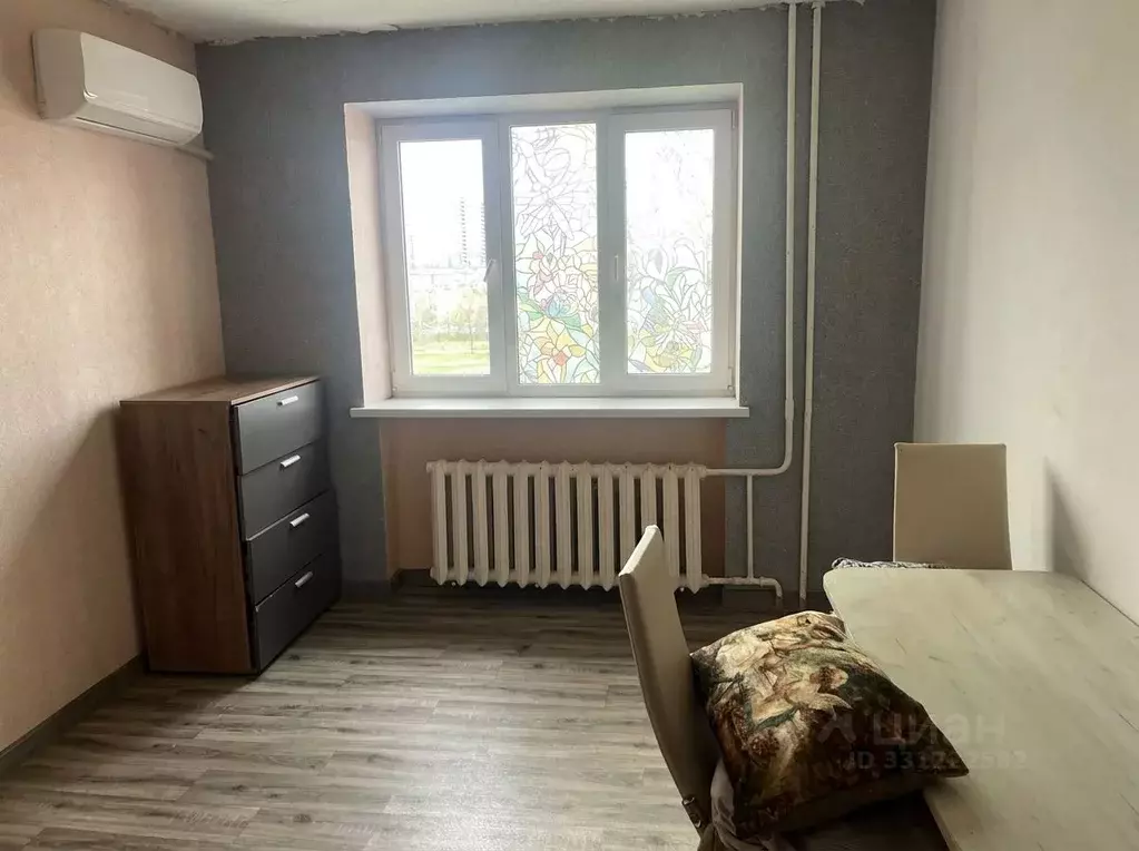 Комната Волгоградская область, Волгоград ул. Жолудева, 12 (16.8 м) - Фото 1