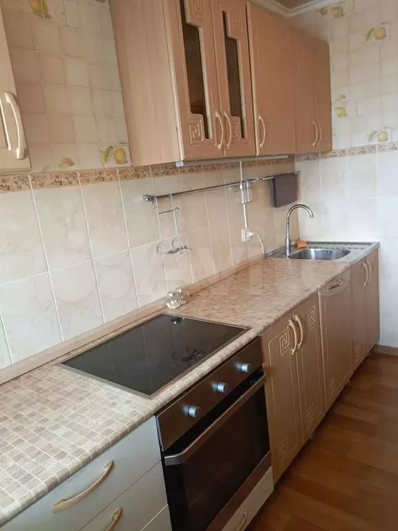 1-к. квартира, 38 м, 8/12 эт. - Фото 0