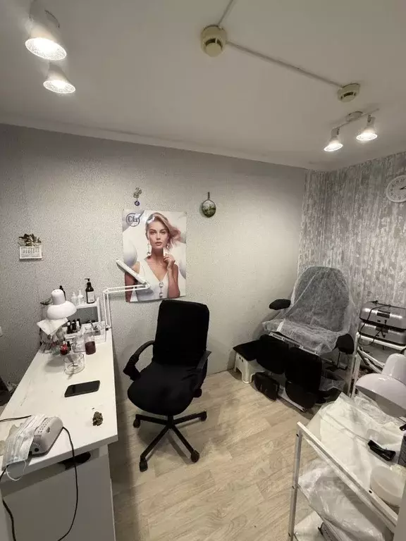 Помещение свободного назначения в Москва Озерная ул., 15 (108 м) - Фото 1