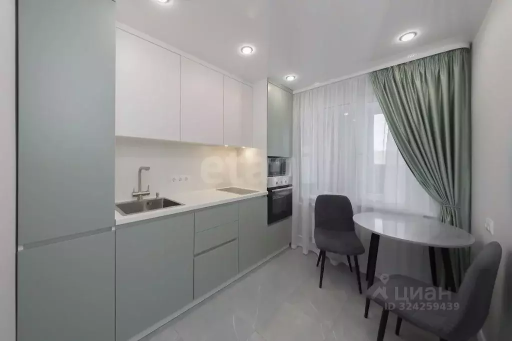 2-к кв. Тюменская область, Тюмень Широтная ул., 61а (53.5 м) - Фото 1