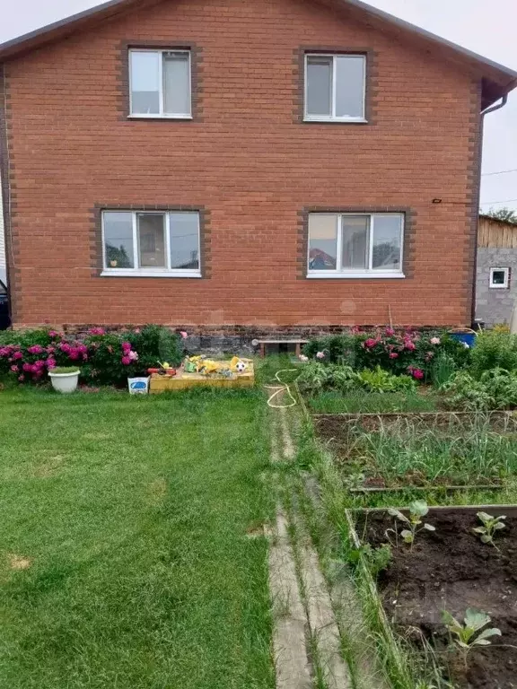 Дом в Тюменская область, Тюмень Парфеново мкр, ул. Есенина (200 м) - Фото 1