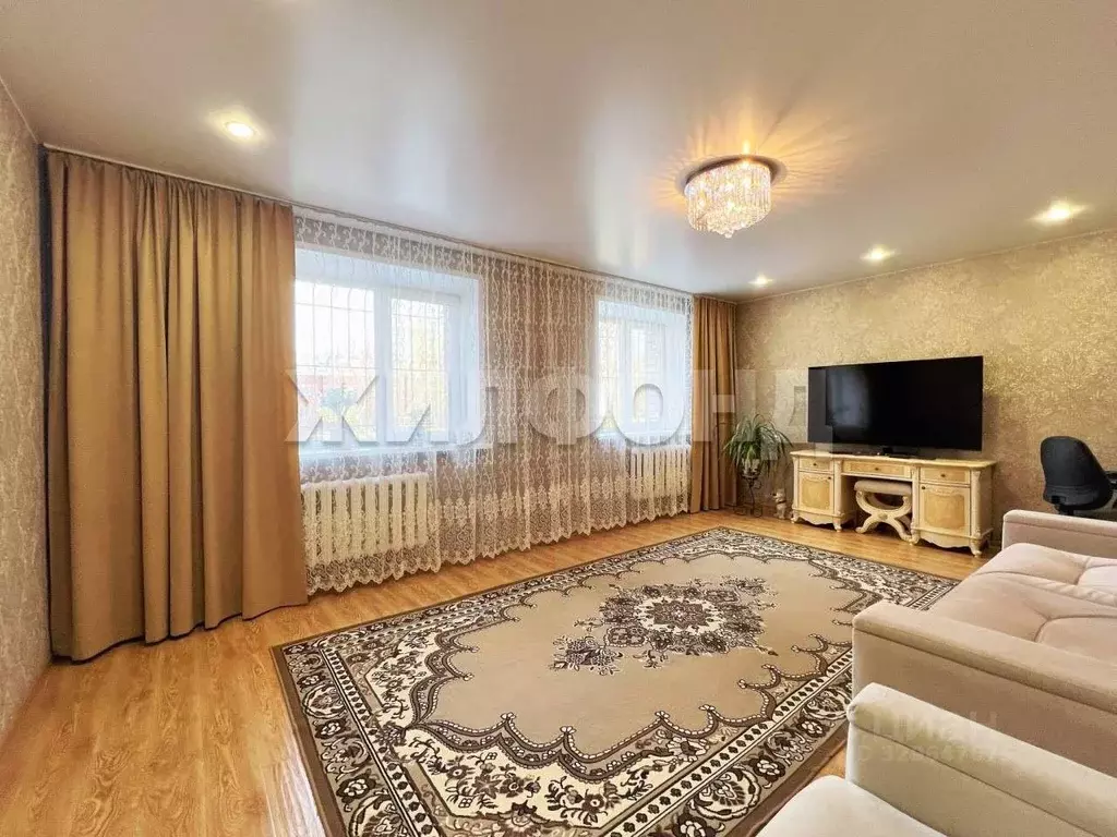 3-к кв. Алтайский край, Барнаул ул. Фурманова, 26А (97.7 м) - Фото 2