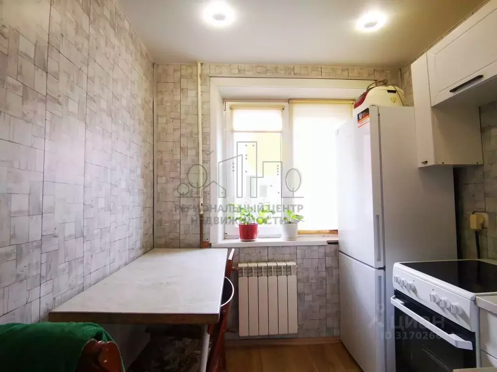 2-к кв. Иркутская область, Иркутск ул. Карла Либкнехта, 242А (47.3 м) - Фото 0