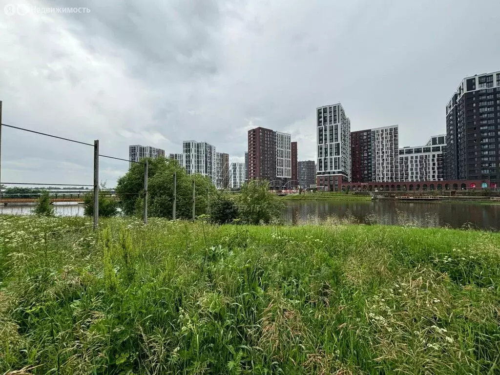 Участок в деревня Николо-Хованское, ДНП Соловьиная Роща (30 м) - Фото 1