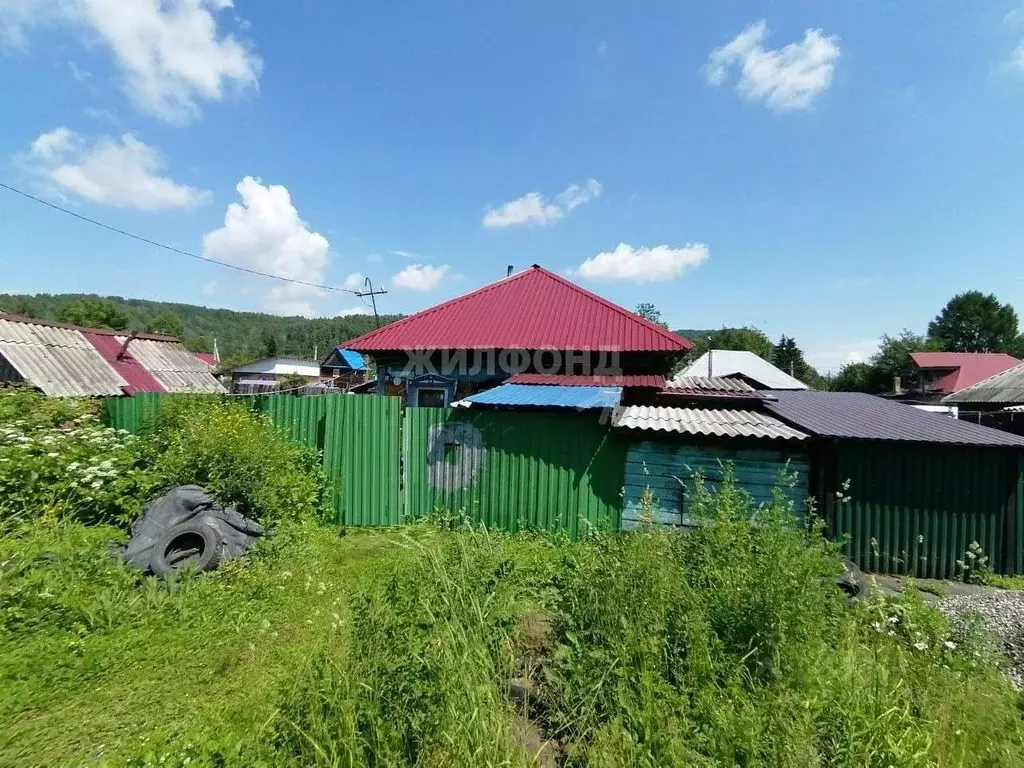 Дом в Кемеровская область, Междуреченск Набережная ул. (36 м) - Фото 0