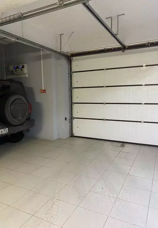 Гараж в Краснодарский край, Новороссийск наб. Адмирала Серебрякова, ... - Фото 2