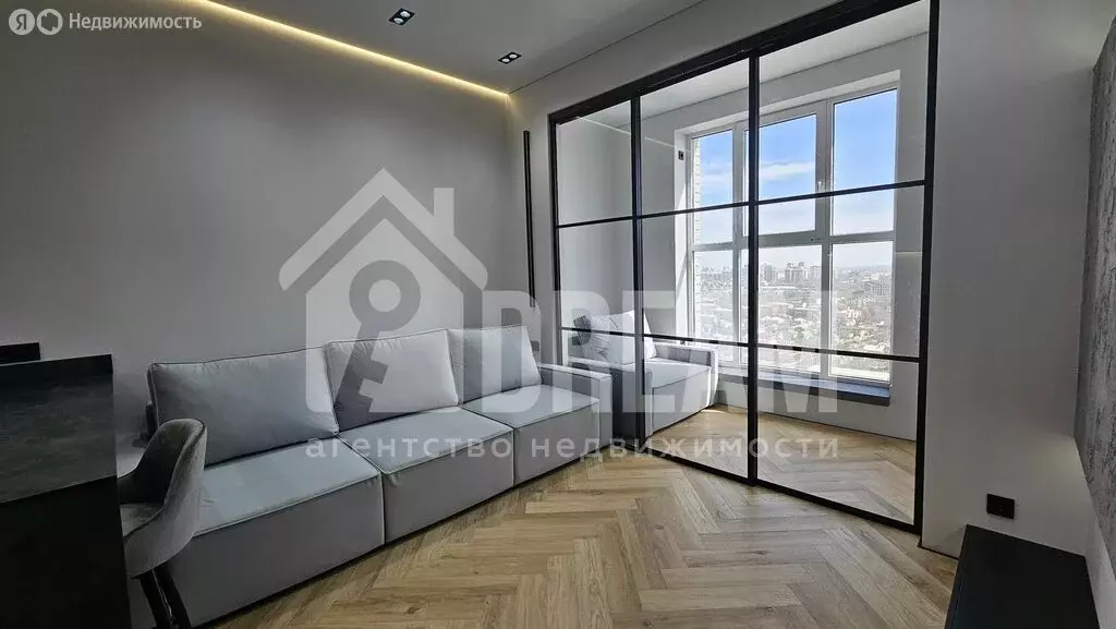 2-комнатная квартира: Волгоград, улица Полоненко, 10 (56.6 м) - Фото 2