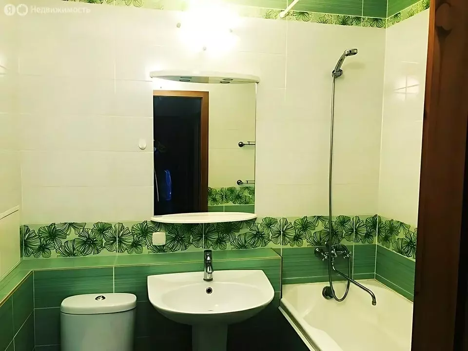 1-комнатная квартира: село Байкалово, улица Кузнецова, 1 (36 м) - Фото 0