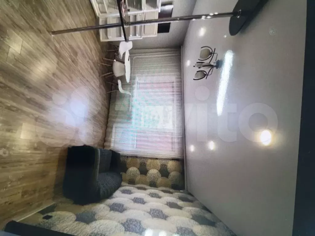 2-к. квартира, 60 м, 6/10 эт. - Фото 1