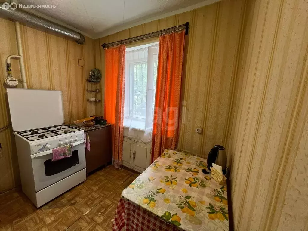 1-комнатная квартира: Стерлитамак, Революционная улица, 5 (30.7 м) - Фото 1