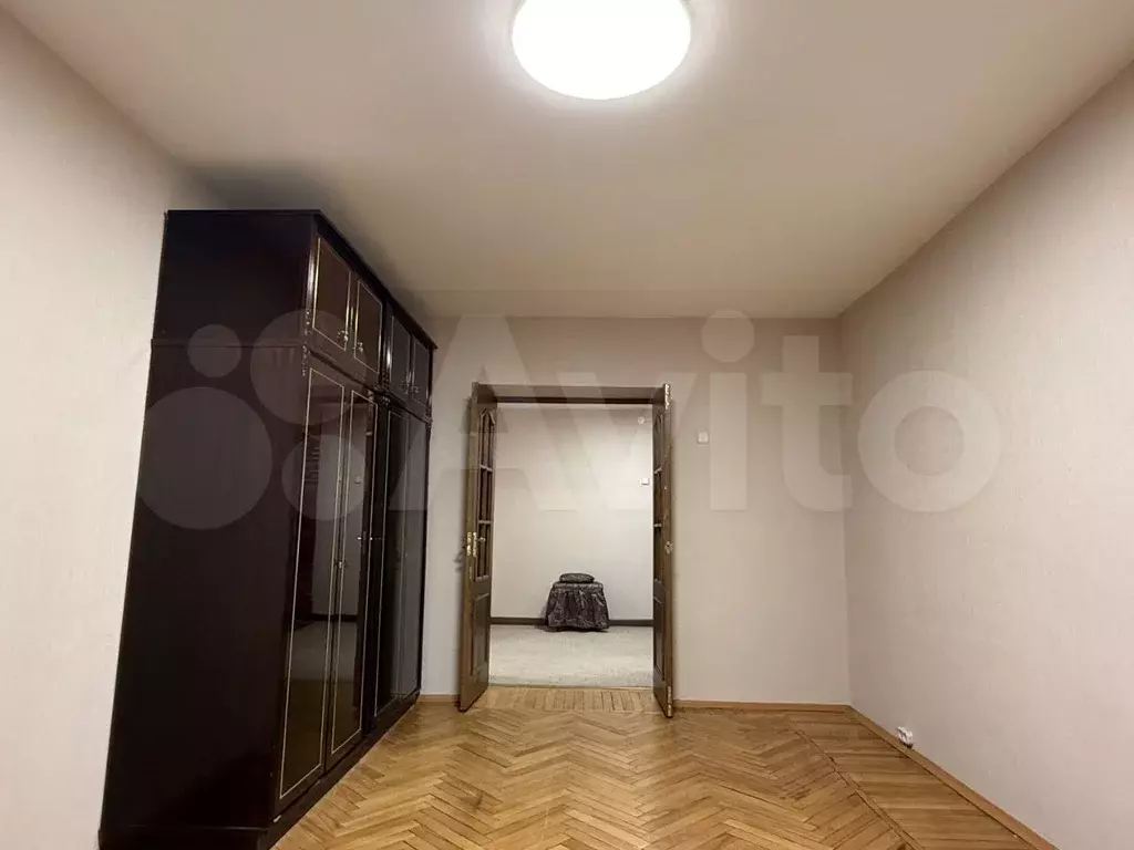 2-к. квартира, 60 м, 2/12 эт. - Фото 1