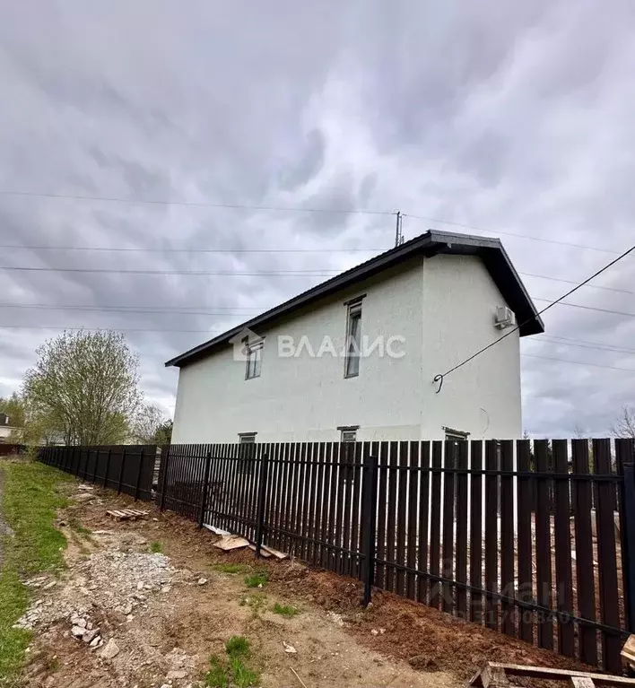 Дом в Московская область, Одинцовский городской округ, д. Лапино 59Б ... - Фото 0