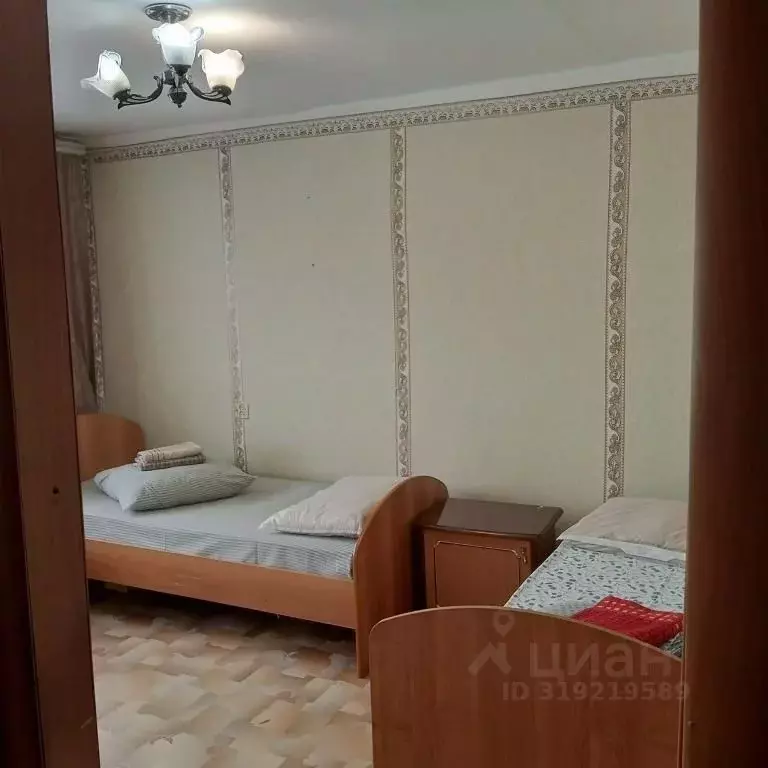 2-к кв. Хабаровский край, Амурский район, Эльбан рп, 2-й мкр 20 (43.0 ... - Фото 1