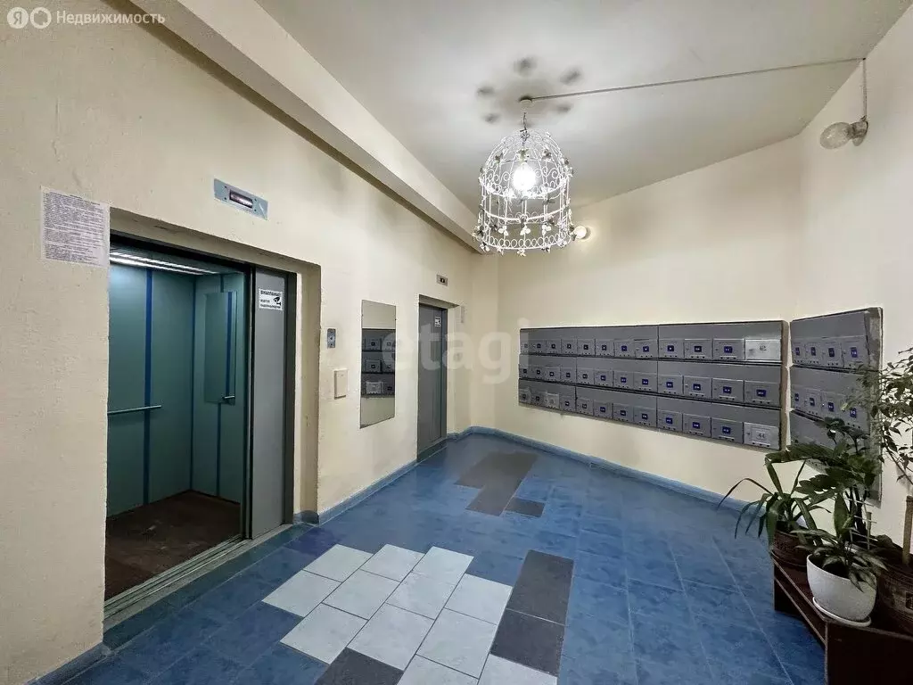 1-комнатная квартира: Белгород, улица Есенина, 8А (51.8 м) - Фото 2