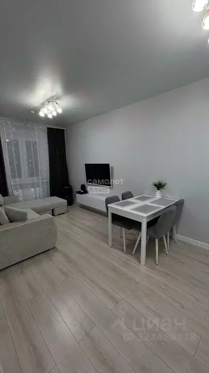 1-к кв. Ханты-Мансийский АО, Сургут Комсомольский просп., 11/2 (46.8 ... - Фото 1