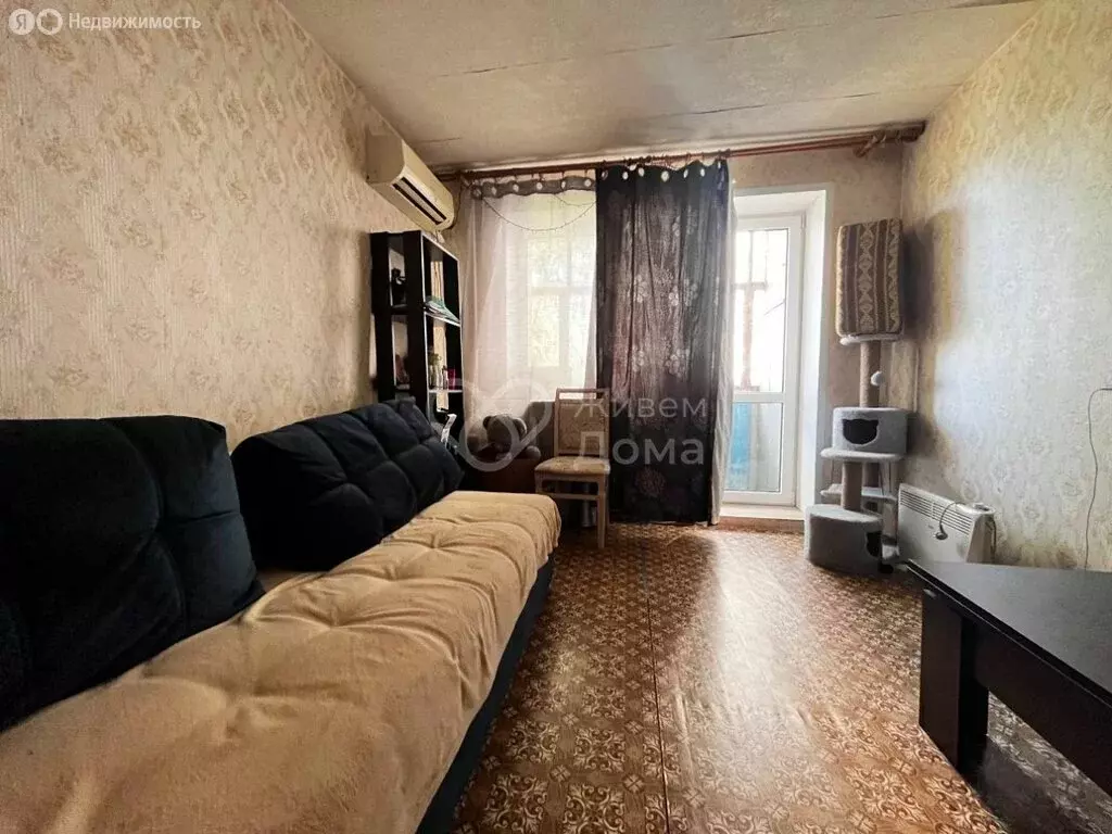 2-комнатная квартира: Волгоград, посёлок Ангарский, улица ... - Фото 0